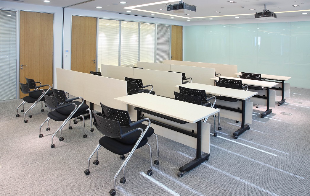 深圳辦公家具定制培訓(xùn)桌