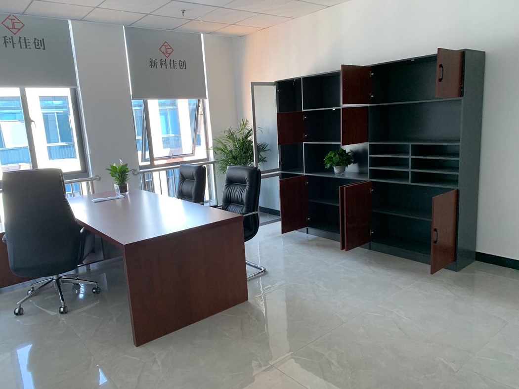 深圳易鑫辦公家具項(xiàng)目實(shí)景
